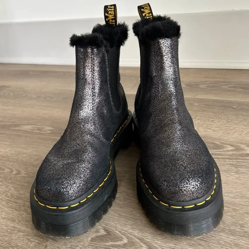 Dr Martens 2976 Quad Faux Fur Platform Chelsea Boot Black Metallic US 9 EU 41